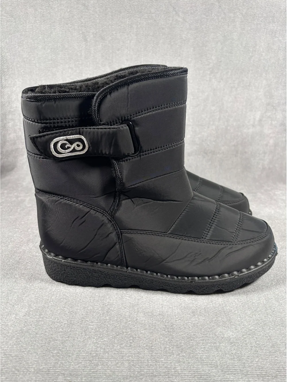GO Brand Black Puffer Winter Snow Boots Size 44 US Men’s 10.5 Women’s 12.5